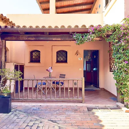Mono 4 Pax - Terrazza - Piscina & Parcheggio * Baja Sardinia