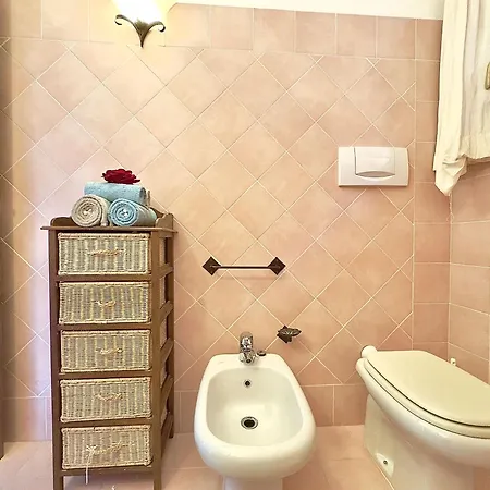 Apartmán Mono 4 Pax - Terrazza - Piscina & Parcheggio *